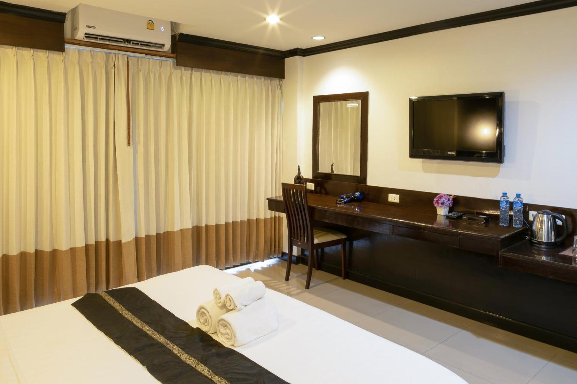 Best Venue Hotel Patong Kültér fotó