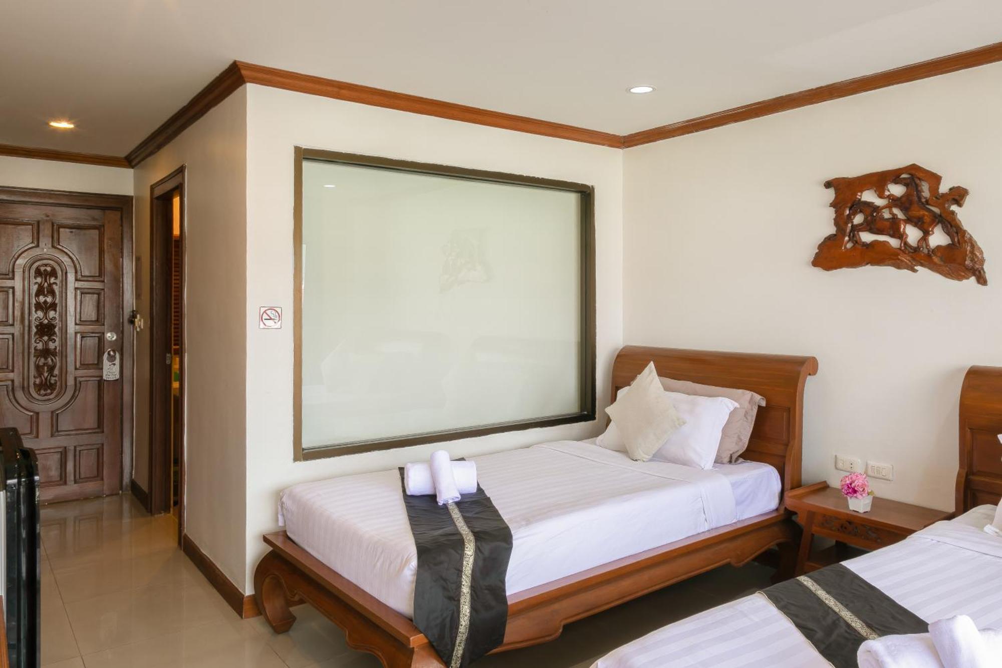 Best Venue Hotel Patong Kültér fotó